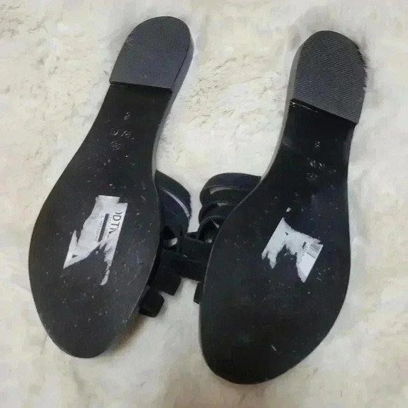 Raye by Revolve Black Suede Leather Criss Cross Sandals Size 8 Slip On Slides - Picture 4 of 6